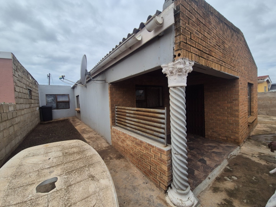 3 Bedroom Property for Sale in Kwazakhele Eastern Cape